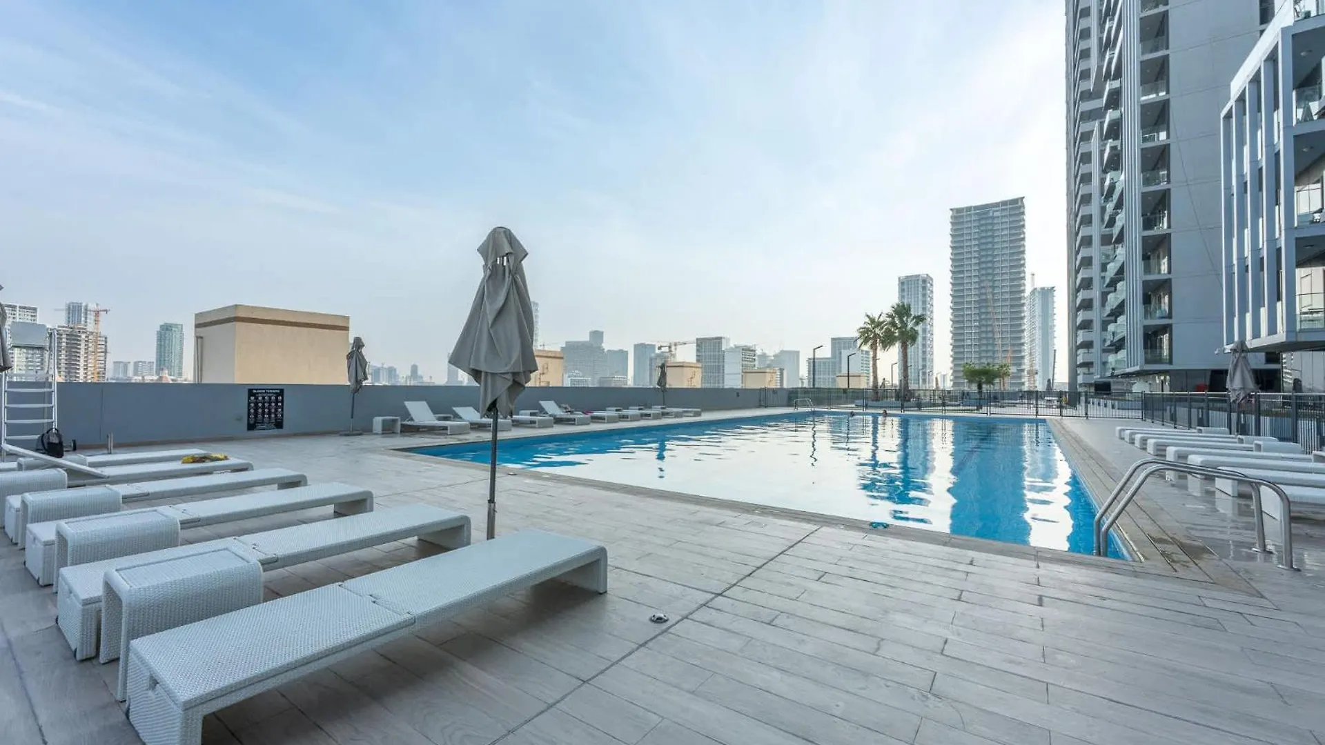 Apartment Majestic Studio In Bloom Tower C Perfect For 2 Dubai