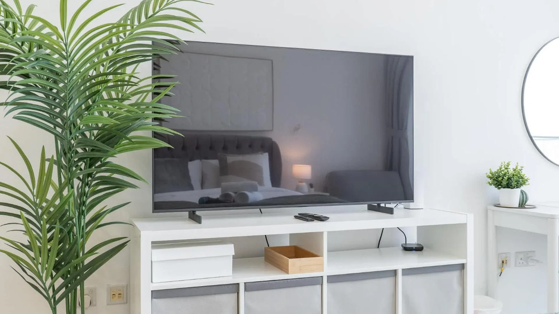 Majestic Studio In Bloom Tower C Perfect For 2 Dubai Apartment
