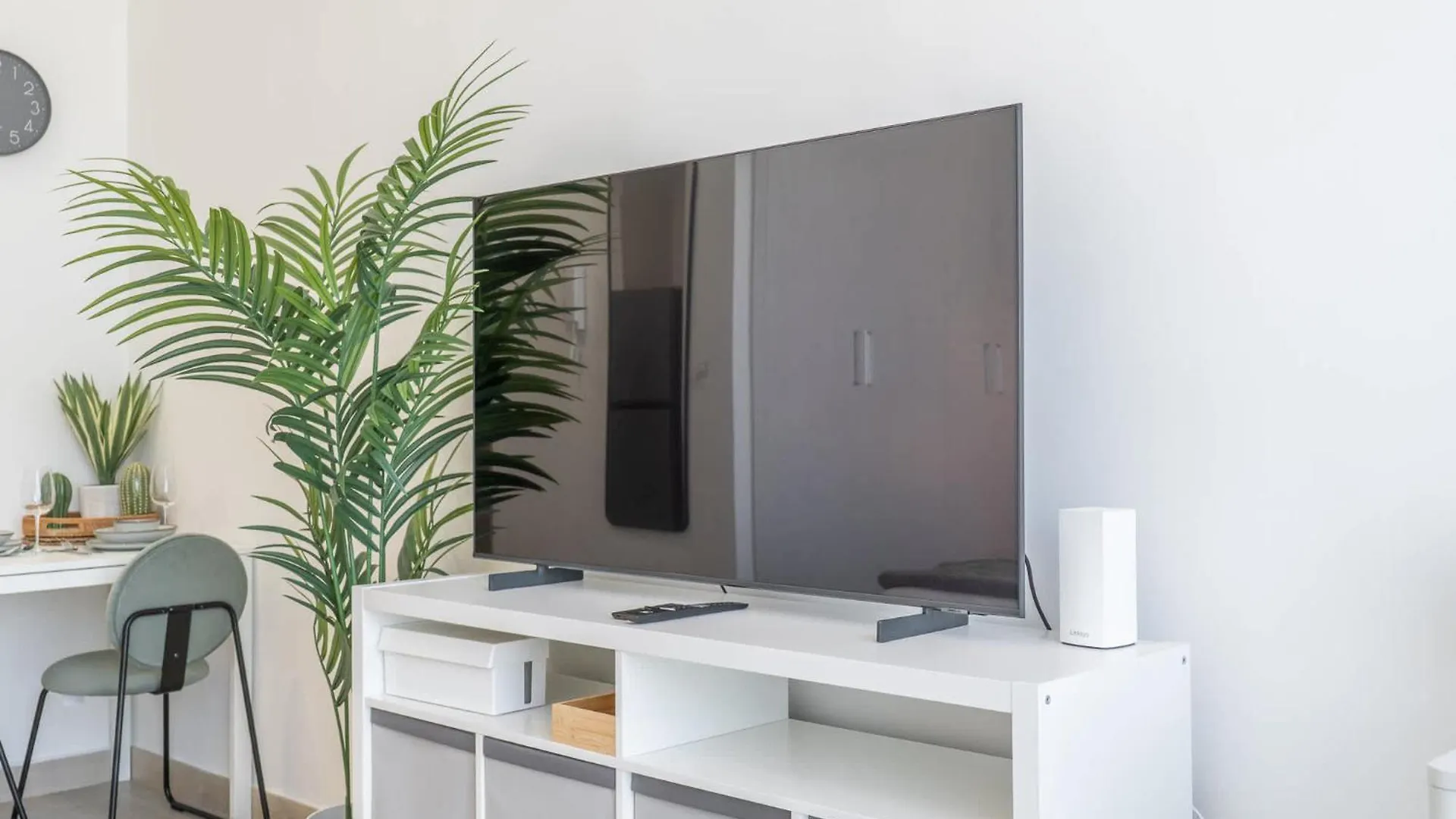 Majestic Studio In Bloom Tower C Perfect For 2 Dubai